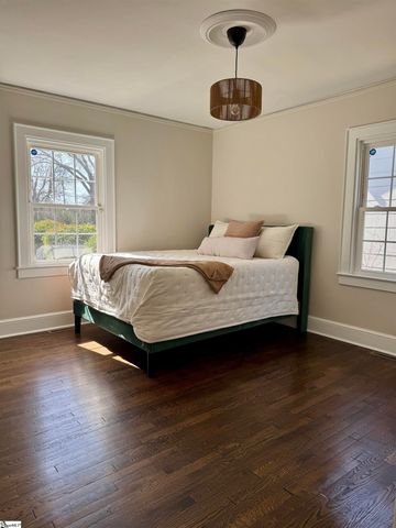 784 John B White Sr Boulevard, Spartanburg, SC 29306