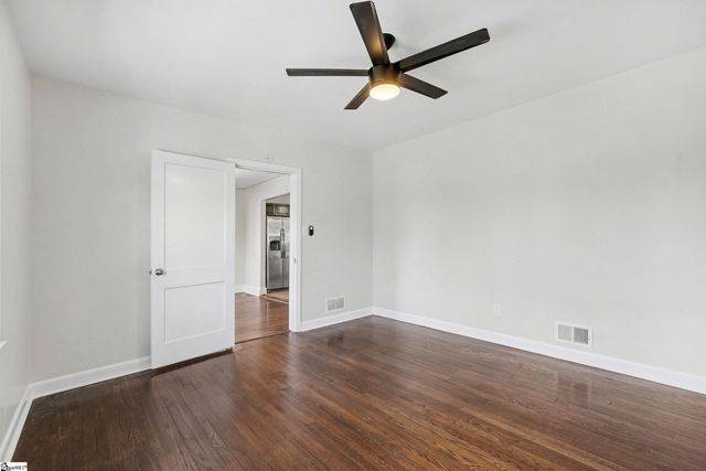 784 John B White Sr Boulevard, Spartanburg, SC 29306