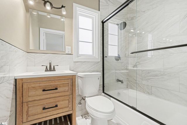 784 John B White Sr Boulevard, Spartanburg, SC 29306