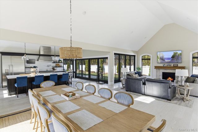 4 Post Lane, Quogue, NY 11959