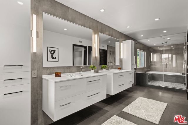 28207 Laura La Plante Drive, Agoura Hills, CA 91301