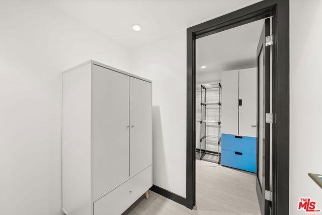 28207 Laura La Plante Drive, Agoura Hills, CA 91301