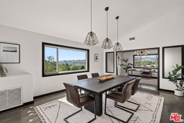 28207 Laura La Plante Drive, Agoura Hills, CA 91301