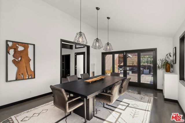 28207 Laura La Plante Drive, Agoura Hills, CA 91301