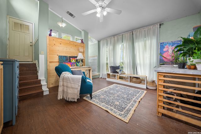 5626 Cary Grant, San Antonio, TX 78240