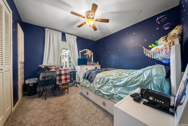 5626 Cary Grant, San Antonio, TX 78240