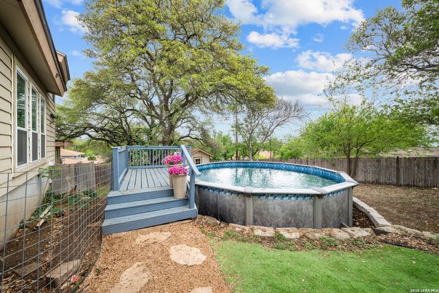 5626 Cary Grant, San Antonio, TX 78240