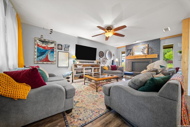 5626 Cary Grant, San Antonio, TX 78240