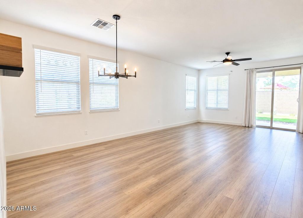 9986 W MONTEREY Way, Avondale, AZ 85392 — photo 5