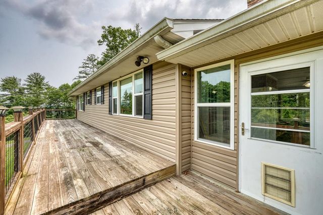 497 Hidden Lake Road, Blairsville, GA 30512