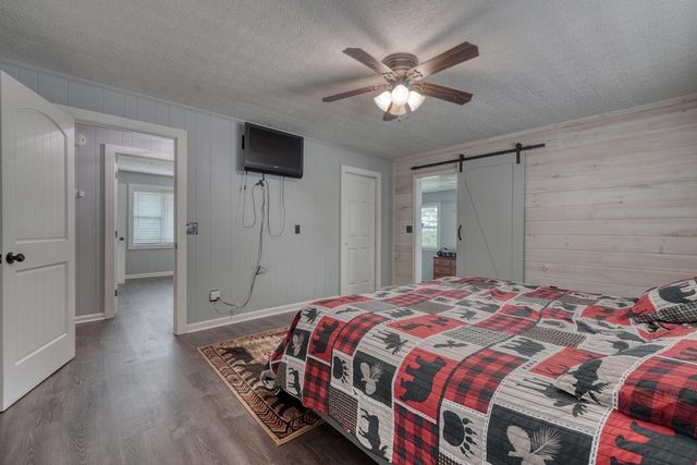 497 Hidden Lake Road, Blairsville, GA 30512