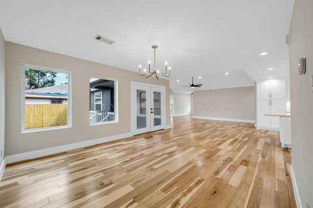 403 Moody Street, Houston, TX 77009