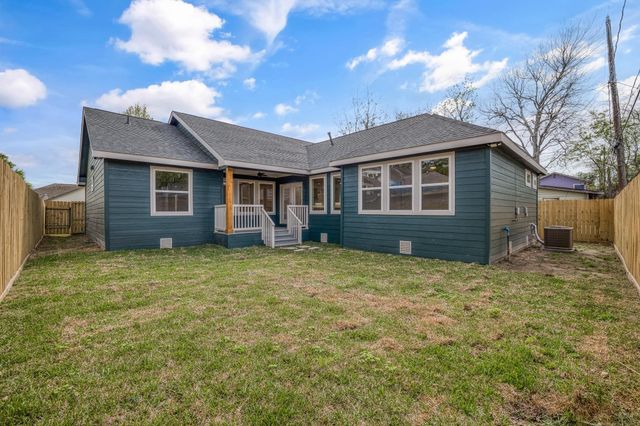 403 Moody Street, Houston, TX 77009