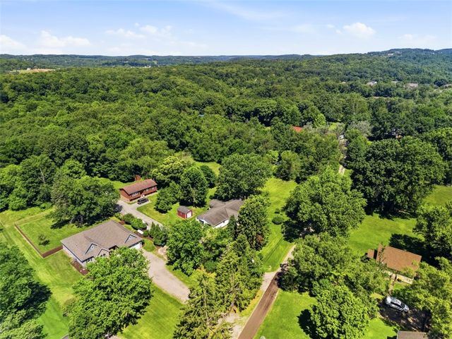 419 Large Drive, Indiana Twp, PA 15024
