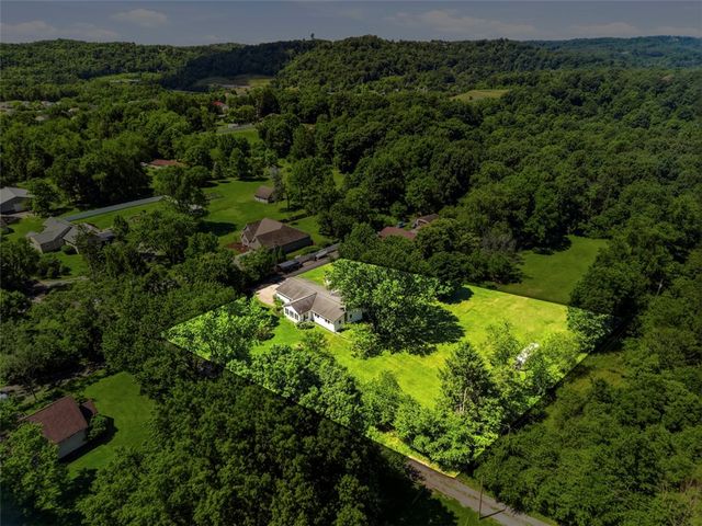 419 Large Drive, Indiana Twp, PA 15024