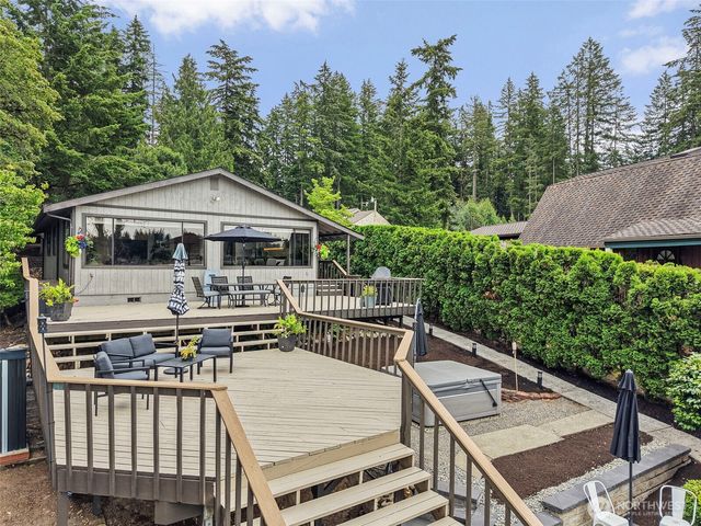 30063 232nd Place SE, Black Diamond, WA 98010