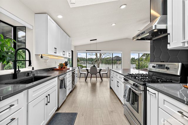 30063 232nd Place SE, Black Diamond, WA 98010