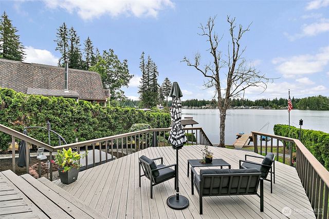 30063 232nd Place SE, Black Diamond, WA 98010