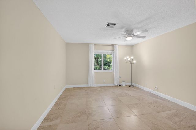 13740 Vía Flora C, Delray Beach, FL 33484