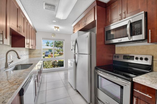 13740 Vía Flora C, Delray Beach, FL 33484