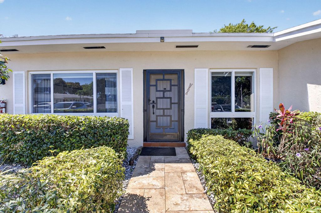 13740 Vía Flora C, Delray Beach, FL 33484