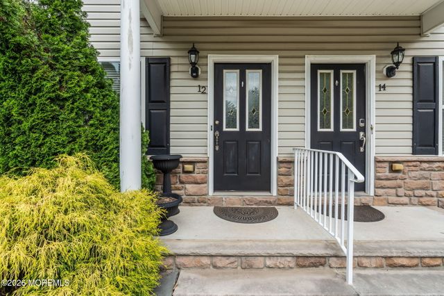 12 Sanford Street, Manalapan, NJ 07726
