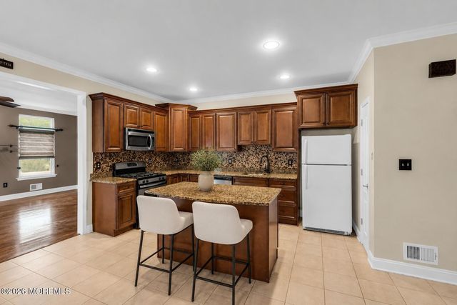12 Sanford Street, Manalapan, NJ 07726