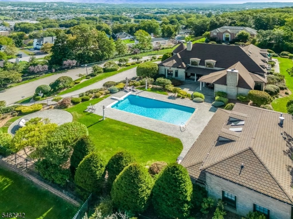 15 Mountainview Ct, Totowa Boro, NJ 07512 — photo 3