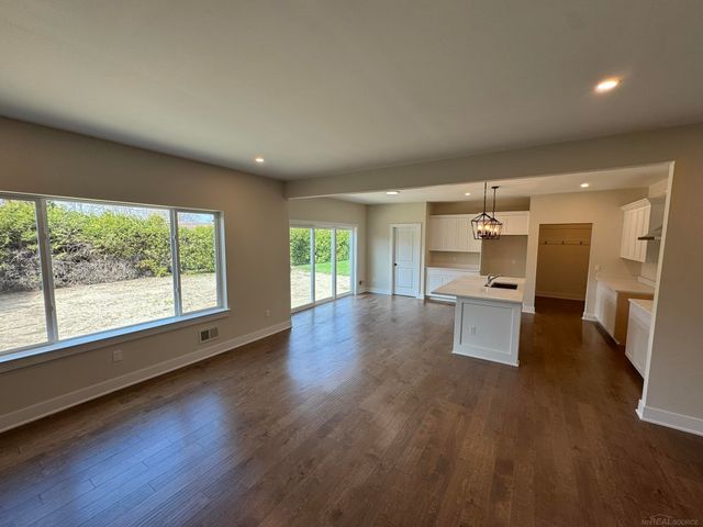 37183 Curwood Drive, Sterling Heights, MI 48310