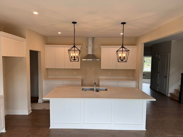 37183 Curwood Drive, Sterling Heights, MI 48310