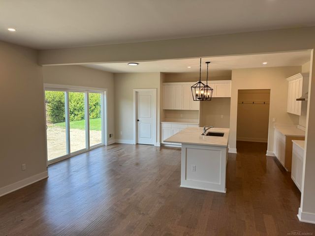 37183 Curwood Drive, Sterling Heights, MI 48310