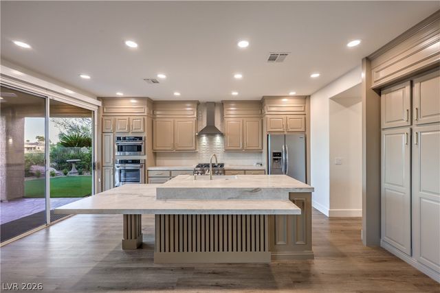 4740 Riva De Romanza Street, Las Vegas, NV 89135