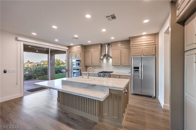 4740 Riva De Romanza Street, Las Vegas, NV 89135