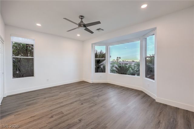 4740 Riva De Romanza Street, Las Vegas, NV 89135