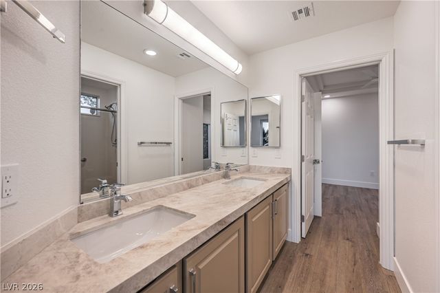 4740 Riva De Romanza Street, Las Vegas, NV 89135