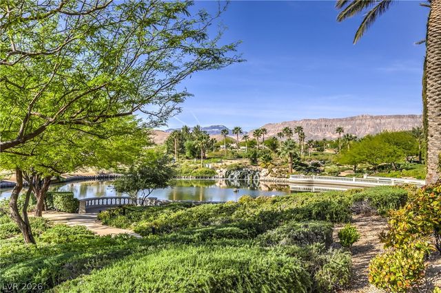 4740 Riva De Romanza Street, Las Vegas, NV 89135