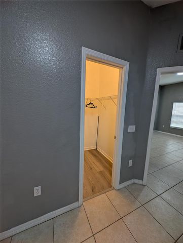 970 N SPRING GARDENS AVENUE 214, Deland, FL 32724