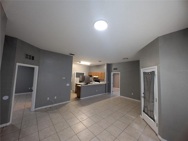 970 N SPRING GARDENS AVENUE 214, Deland, FL 32724