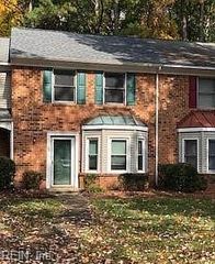 30 Corwin CIR, Hampton, VA 23666