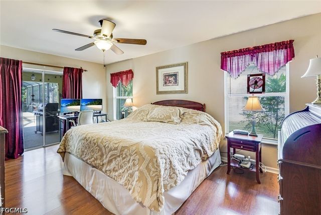 1820 SW 51st ST, Cape Coral, FL 33914