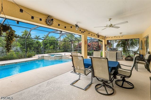 1820 SW 51st ST, Cape Coral, FL 33914