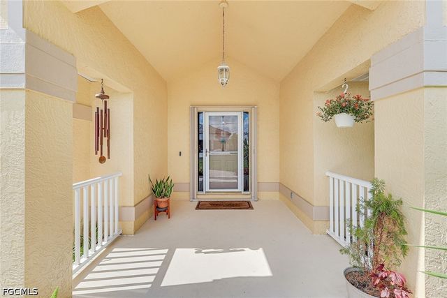 1820 SW 51st ST, Cape Coral, FL 33914