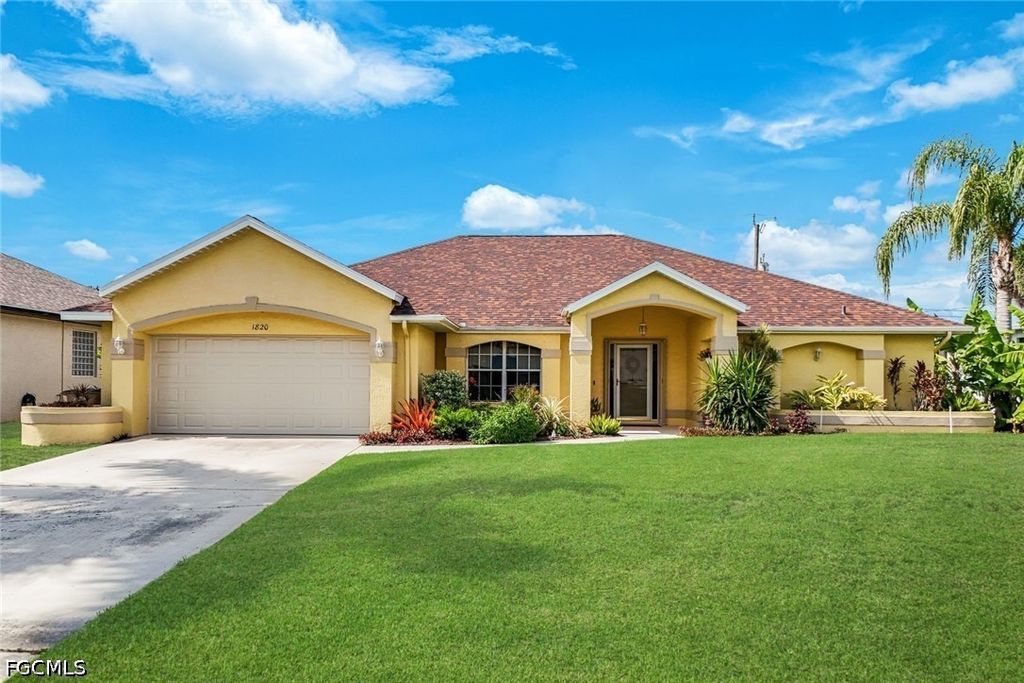 1820 SW 51st ST, Cape Coral, FL 33914
