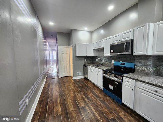 812 N MONROE ST, Baltimore, MD 21217