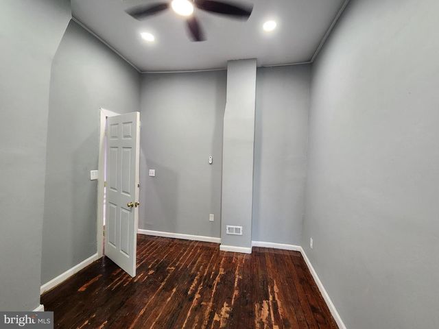812 N MONROE ST, Baltimore, MD 21217