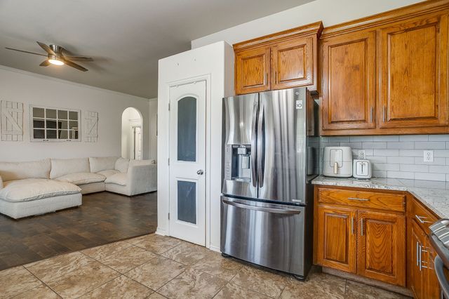 1325 Sierra Blanca Drive, Fort Worth, TX 76028