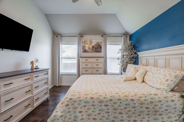 1325 Sierra Blanca Drive, Fort Worth, TX 76028