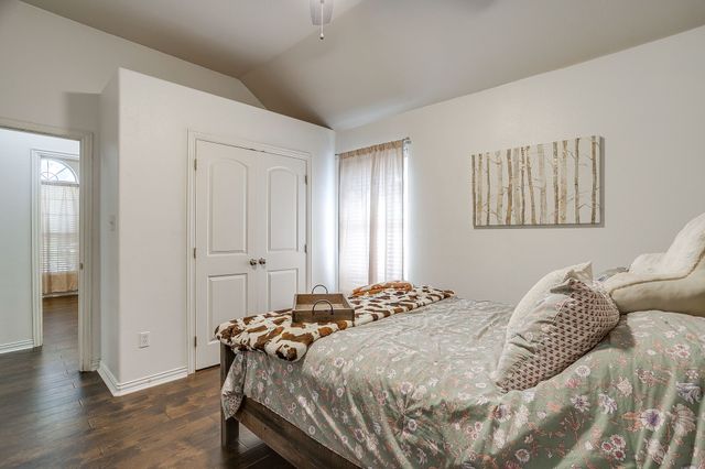 1325 Sierra Blanca Drive, Fort Worth, TX 76028