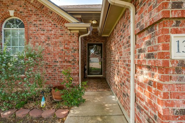 1325 Sierra Blanca Drive, Fort Worth, TX 76028