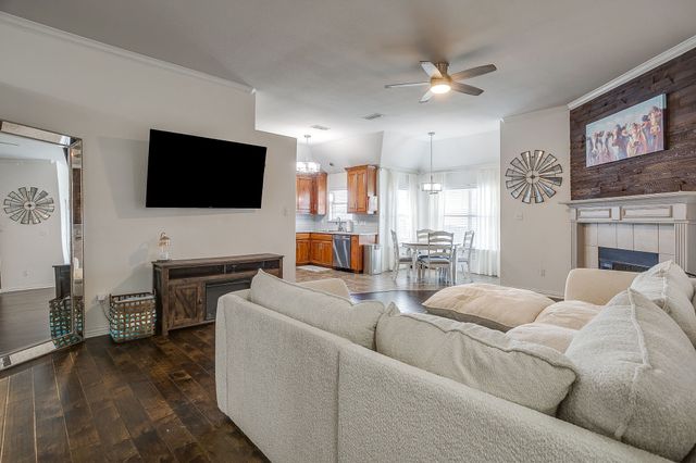 1325 Sierra Blanca Drive, Fort Worth, TX 76028